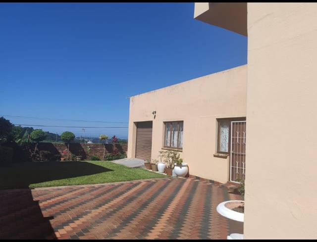 4 BEDROOM HOUSE FOR SALE IN SHALLCROSS
